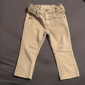 Khaki skinny jeans!